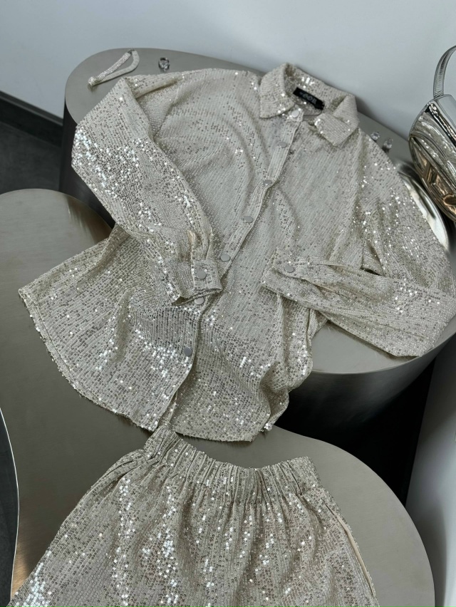 Костюм 23176253