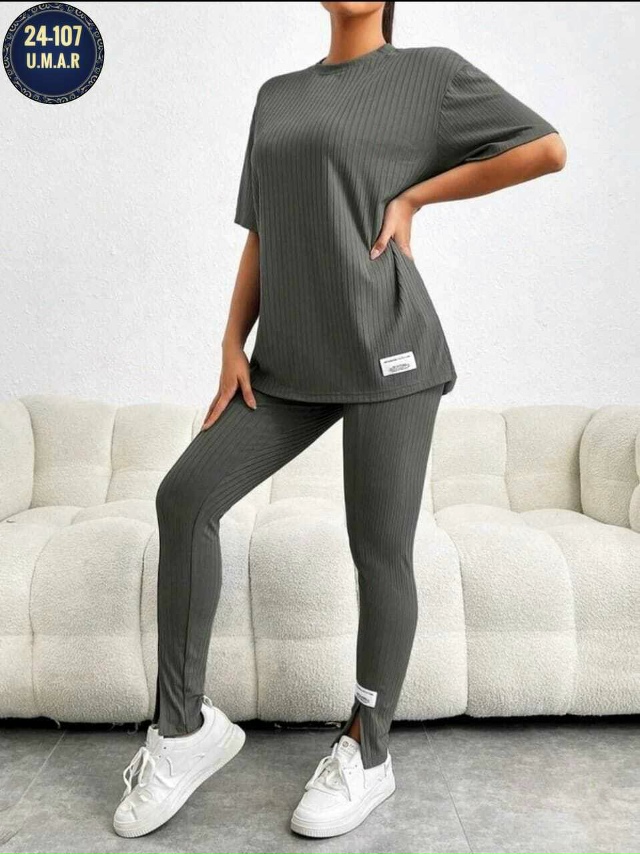 Костюм 23177053