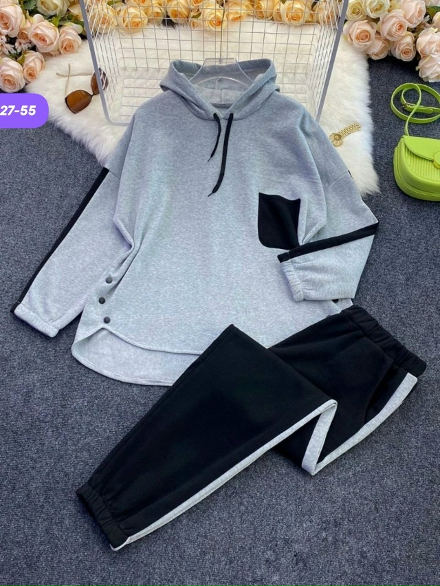 Спортивный костюм 23178830