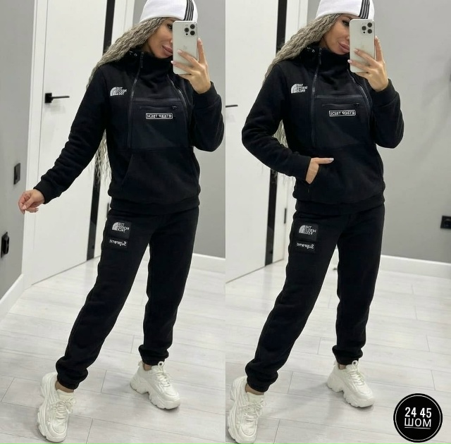 Спортивный костюм 23178587