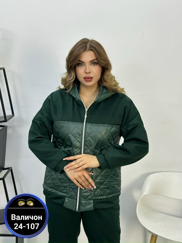 Спортивный костюм 23179635