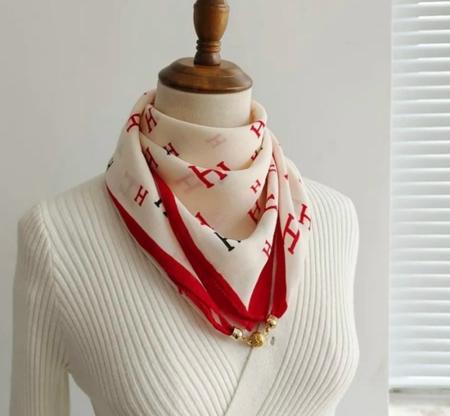 Платок 23179003