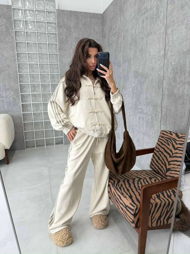 Костюм 23180322