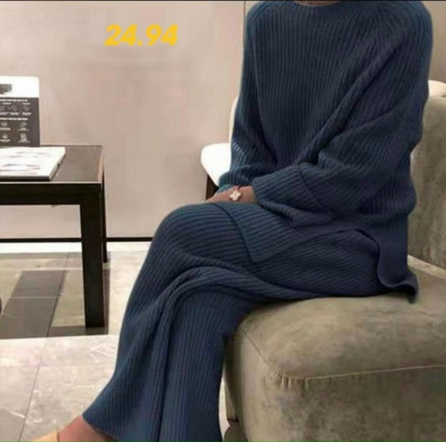 Костюм 23180385