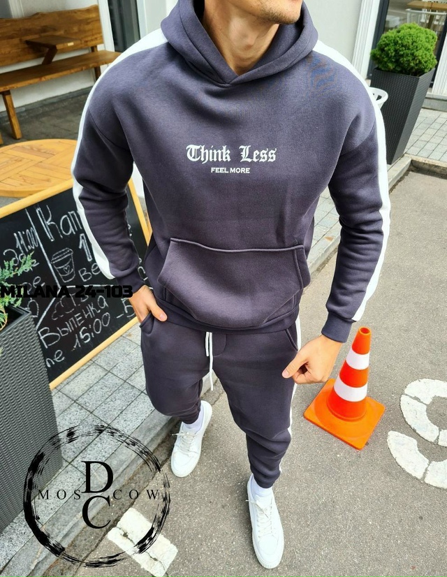 Спортивный костюм 23180347