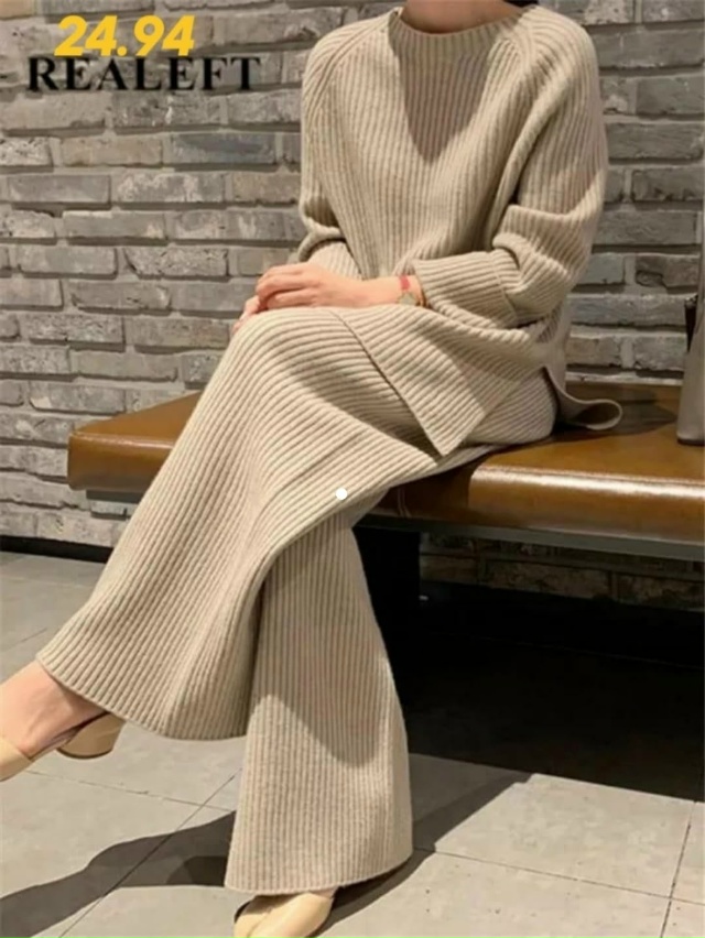 Костюм 23180385