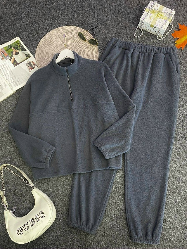 Спортивный костюм 23181090